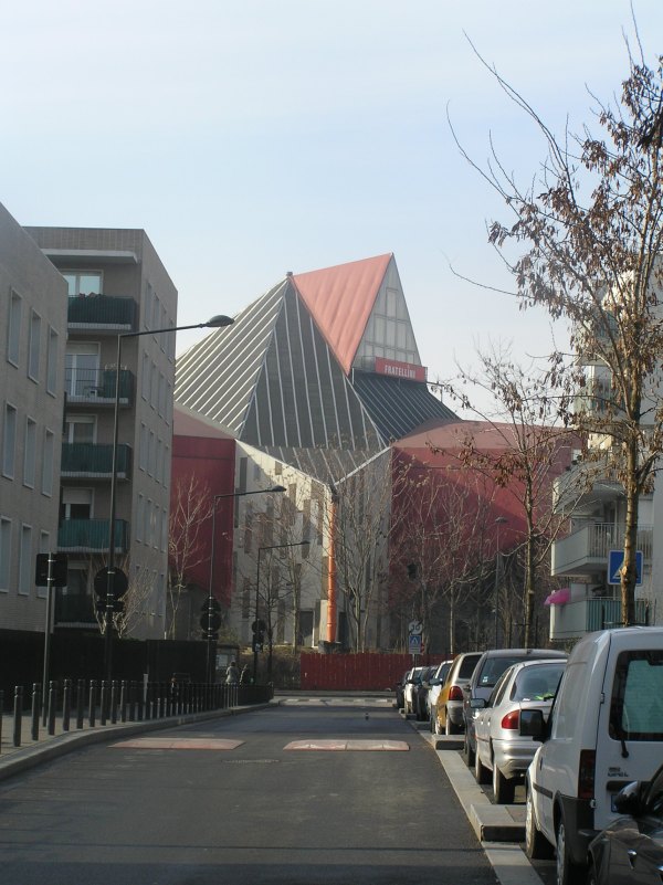 OLYMPUS DIGITAL CAMERA