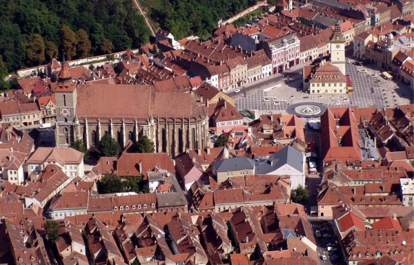 Blue House Brasov_Pagina_03