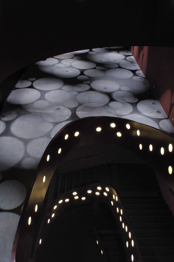 toyo-ito_za-koenji-theatre-03